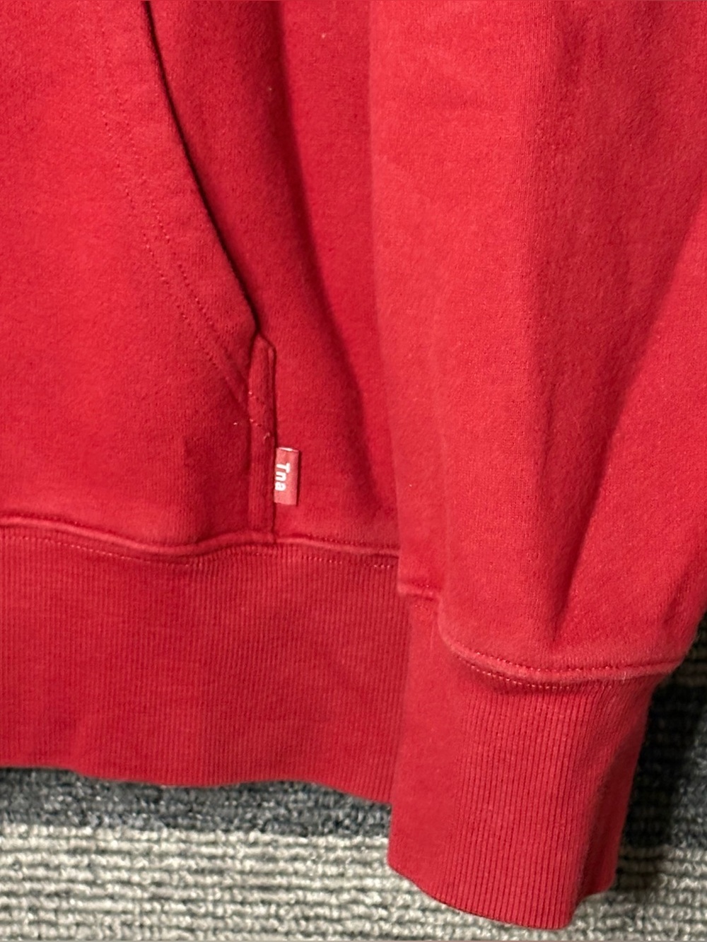 TNA Airy Fleece Women's Red Pullover Hoodie Sweatshirt Size 1 XS Oversized Boxy - Picture 2 of 7